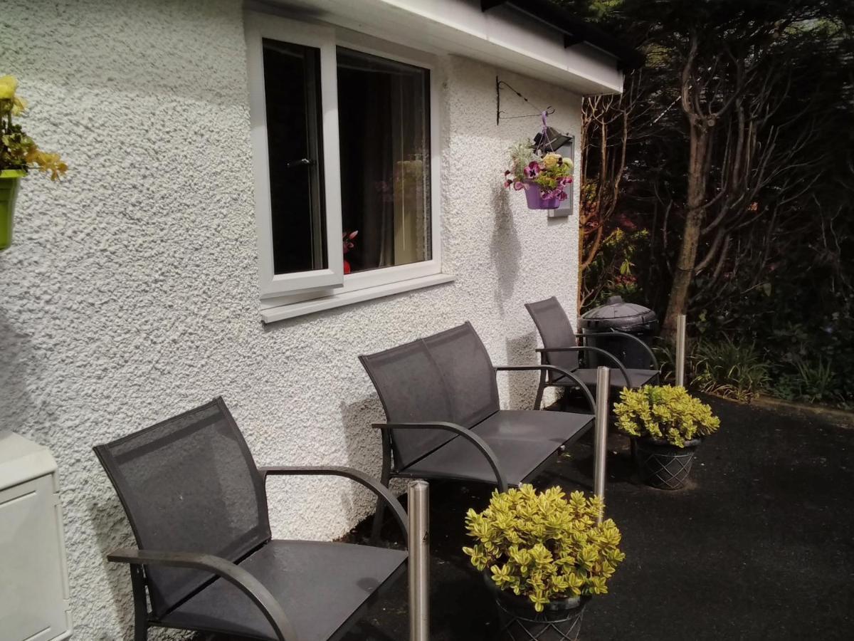Windermere Studio Rooms - With Free Car Parking Onsite Екстериор снимка
