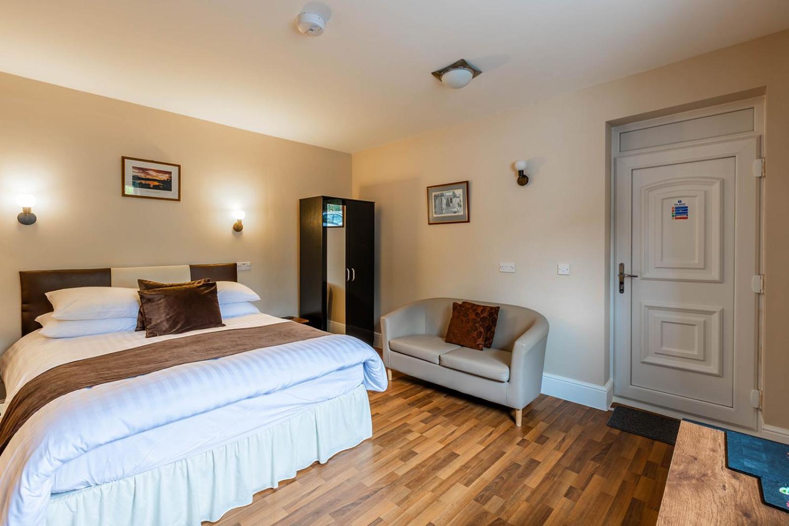 Windermere Studio Rooms - With Free Car Parking Onsite Екстериор снимка