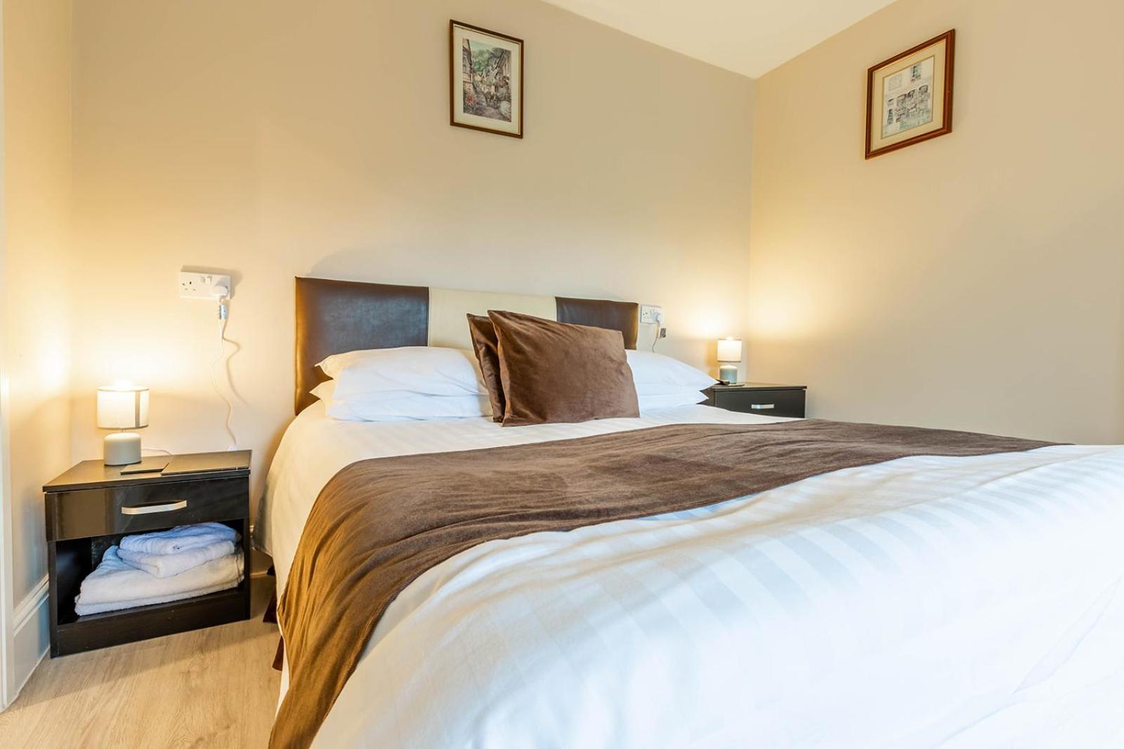 Windermere Studio Rooms - With Free Car Parking Onsite Екстериор снимка